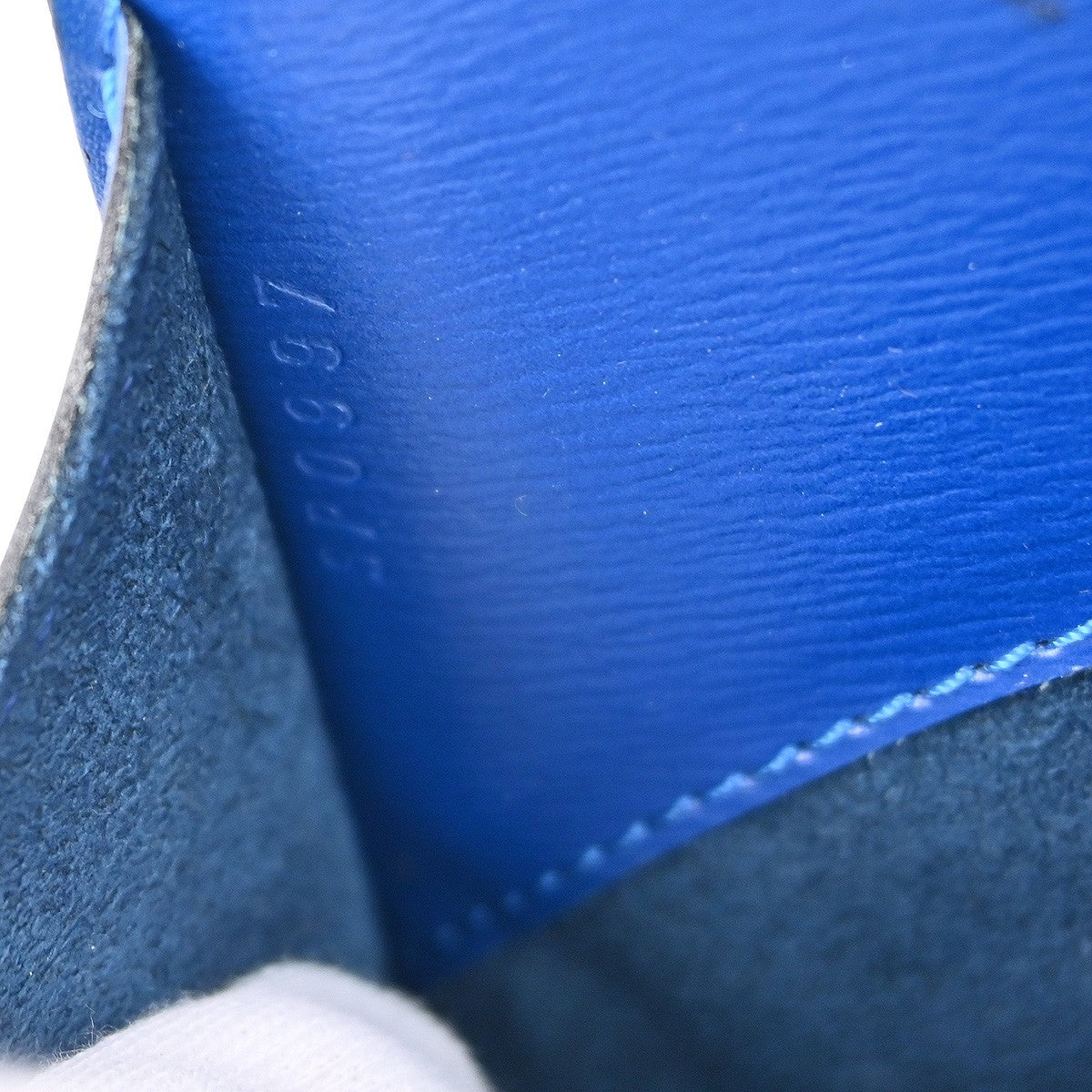 Louis Vuitton Cluny Shoulder Bag Epi Leather Blue Leather Shoulder Bag Bag (Pre-Owned)