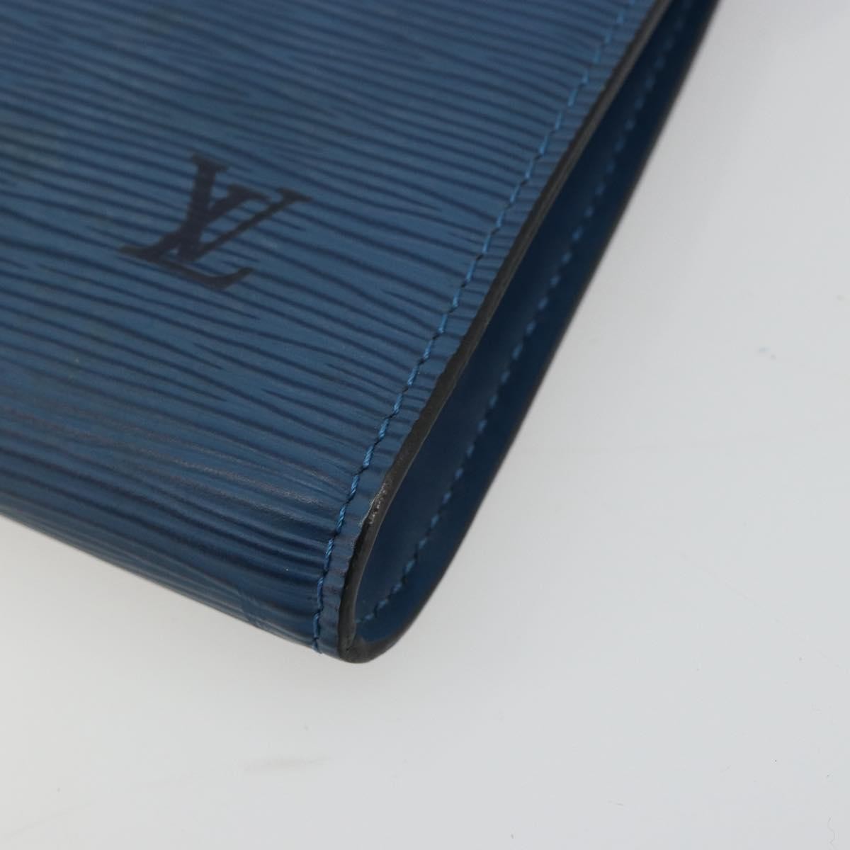 Louis Vuitton Pochette Accessoires Nm Epi Leather Blue Leather Clutche & Pouche Bag (Pre-Owned)