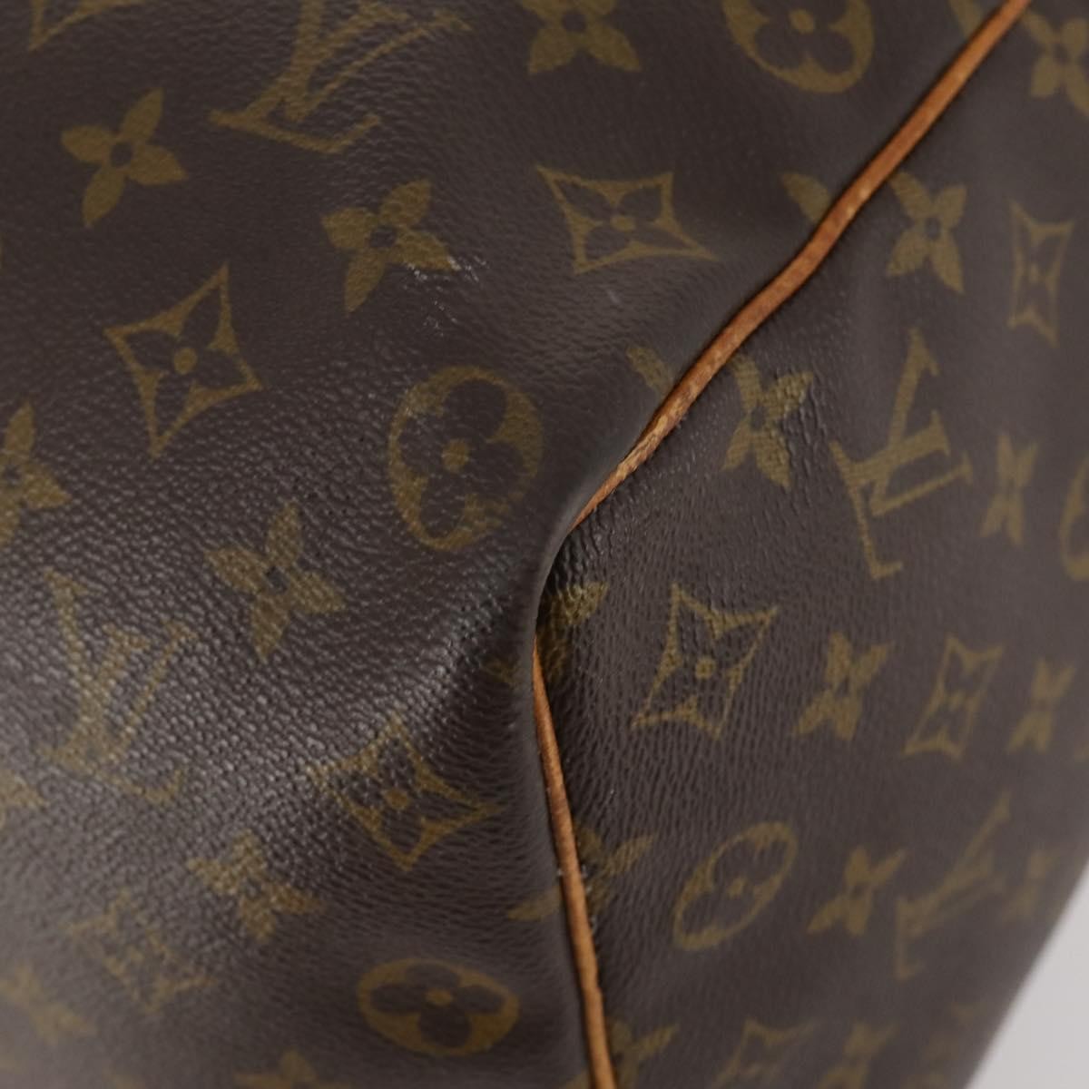 Louis Vuitton Keepall Bag Monogram Canvas Brown Canvas Travel Bag Bag (Pre-Owned)