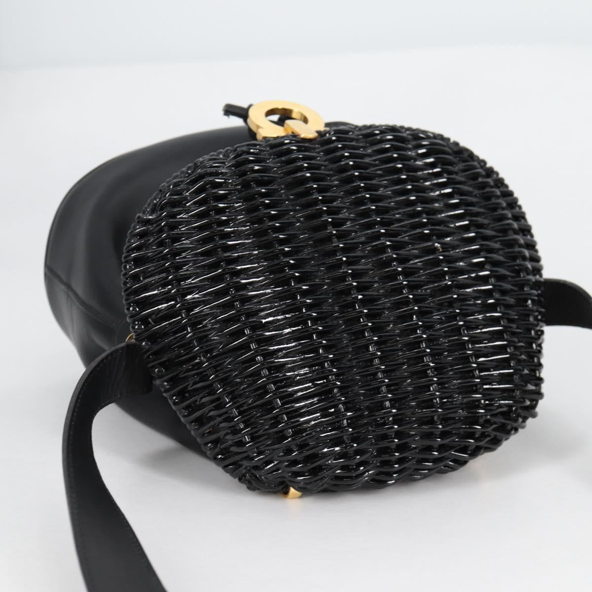 Salvatore Ferragamo Gancini Shoulder Bag Leather Black Leather Shoulder Bag Bag (Pre-Owned)