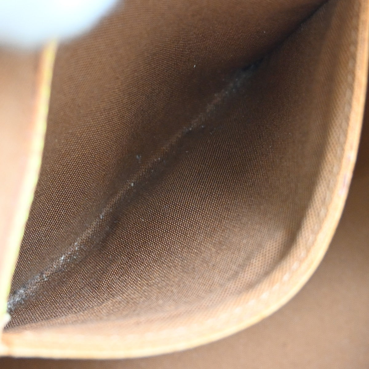 Louis Vuitton Alma Handbag Monogram Canvas Brown Canvas Handbag (Pre-Owned)