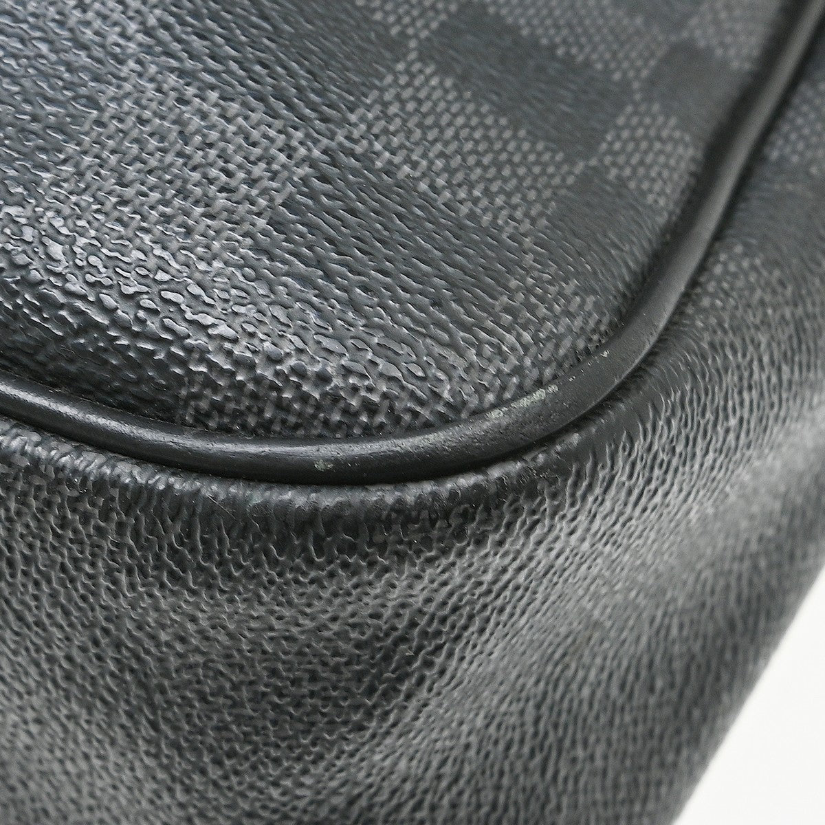 Louis Vuitton Daniel Messenger Bag Damier Graphite Gray Canvas Shoulder Bag Bag (Pre-Owned)