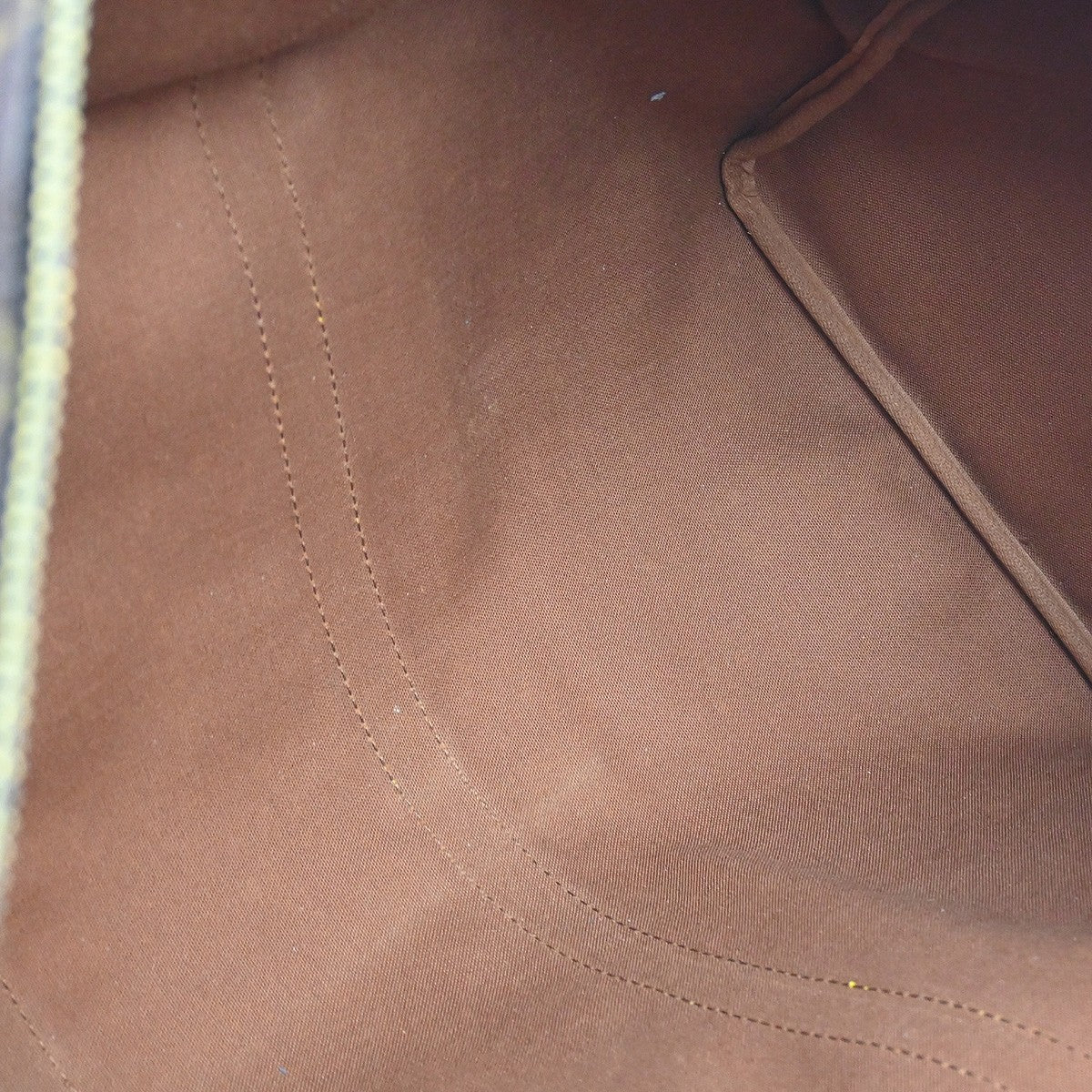 Louis Vuitton Keepall Bag Monogram Canvas Brown Canvas Travel Bag Bag (Pre-Owned)