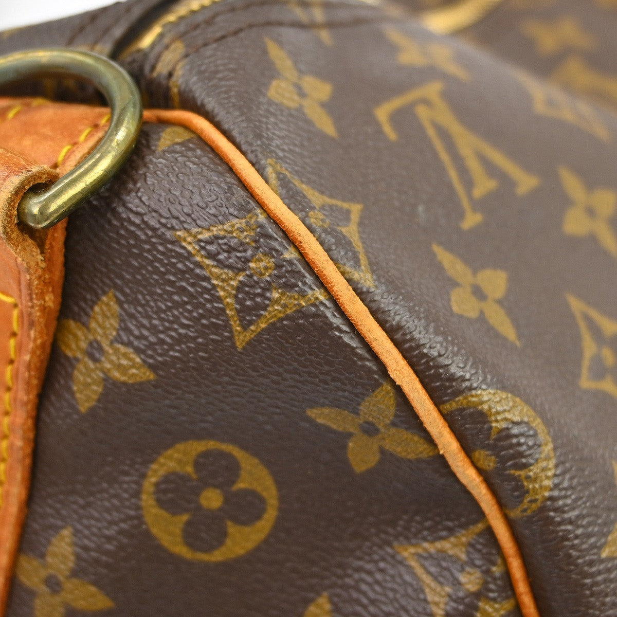 Louis Vuitton Keepall Bandouliere Bag Monogram Canvas Brown Canvas Travel Bag Bag (Pre-Owned)