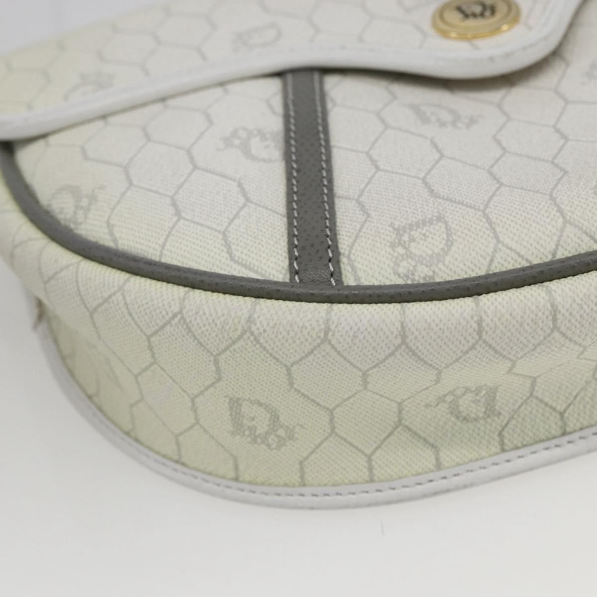 Christian Dior Vintage Honeycomb Flap Crossbody Bag Coated Canvas White Canvas Shoulder Bag Bag (Pre-Owned)