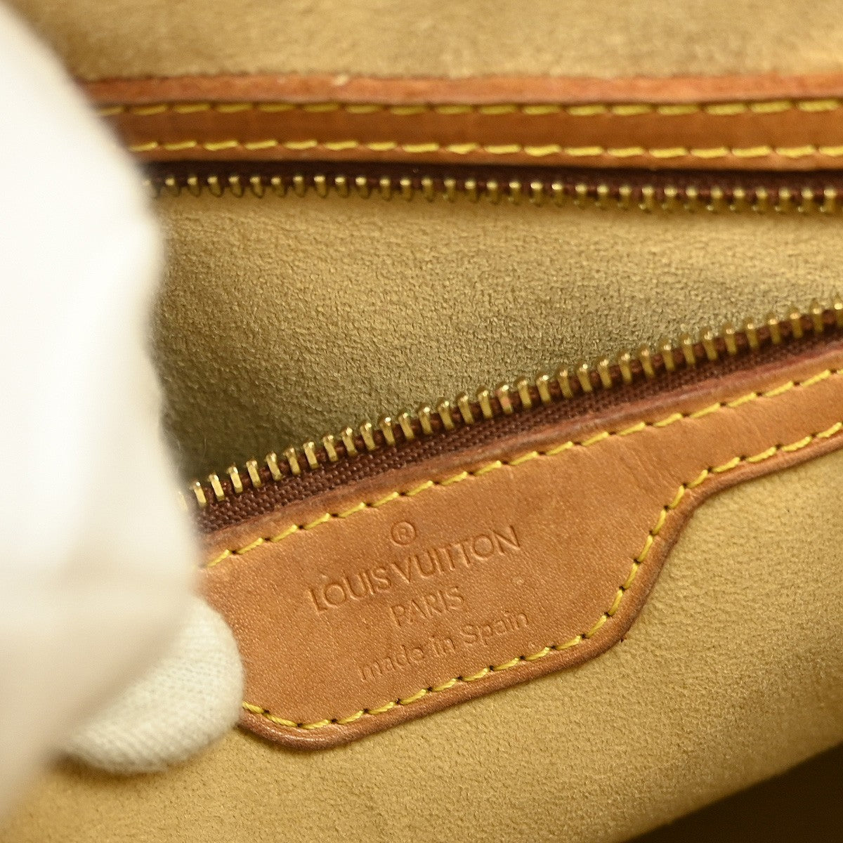 Louis Vuitton Monogram Looping Handbag Monogram Canvas Brown Canvas Shoulder Bag Bag (Pre-Owned)