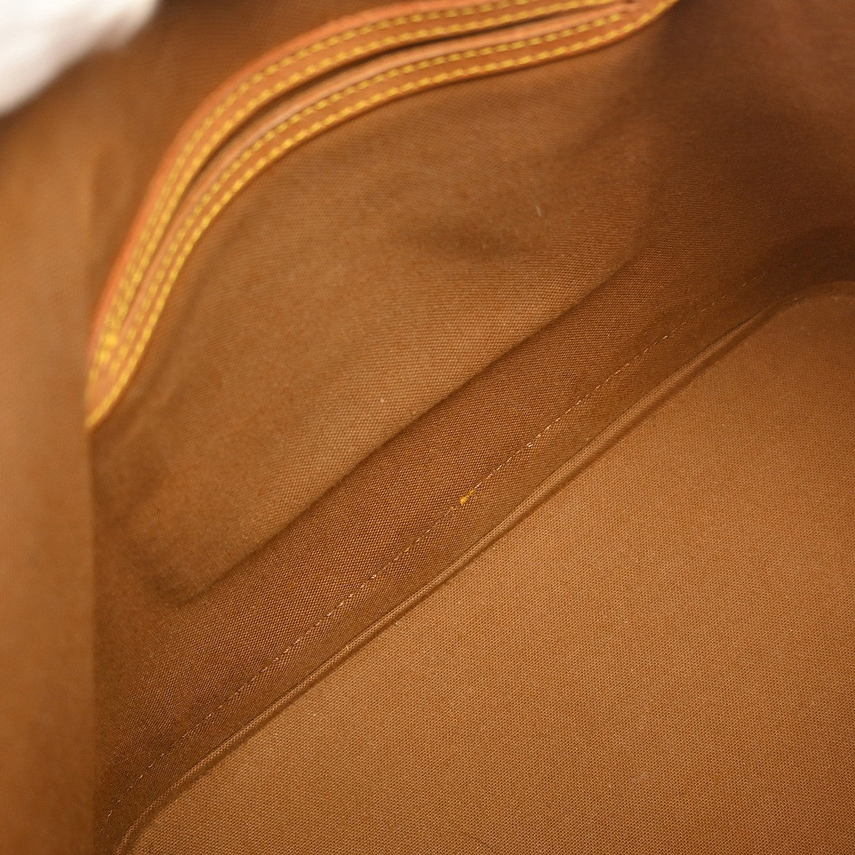 Louis Vuitton Alma Handbag Monogram Canvas Brown Canvas Handbag (Pre-Owned)