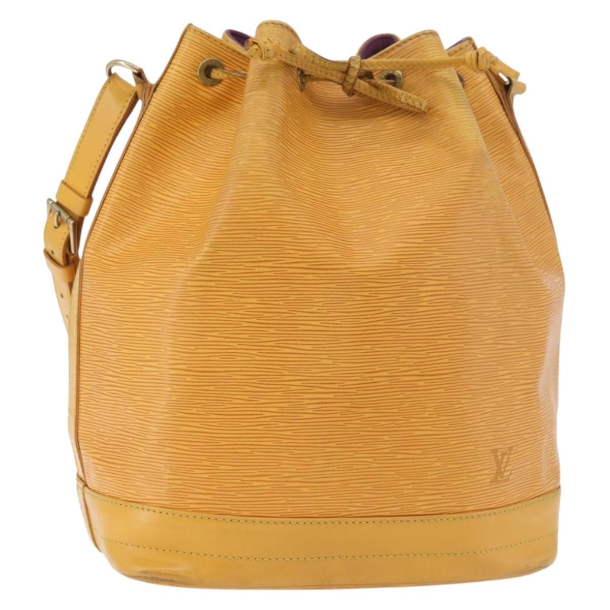Louis Vuitton Noe Handbag Epi Leather Yellow Leather Shoulder Bag Bag (Pre-Owned)