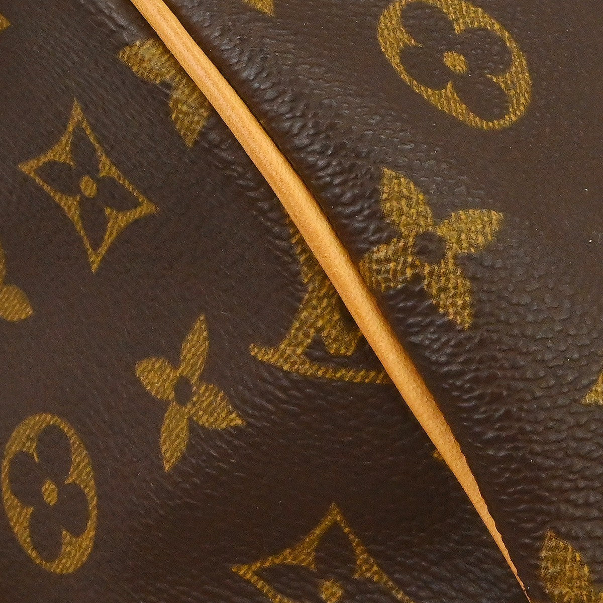 Louis Vuitton Keepall Bandouliere Bag Monogram Canvas Brown Canvas Travel Bag Bag (Pre-Owned)