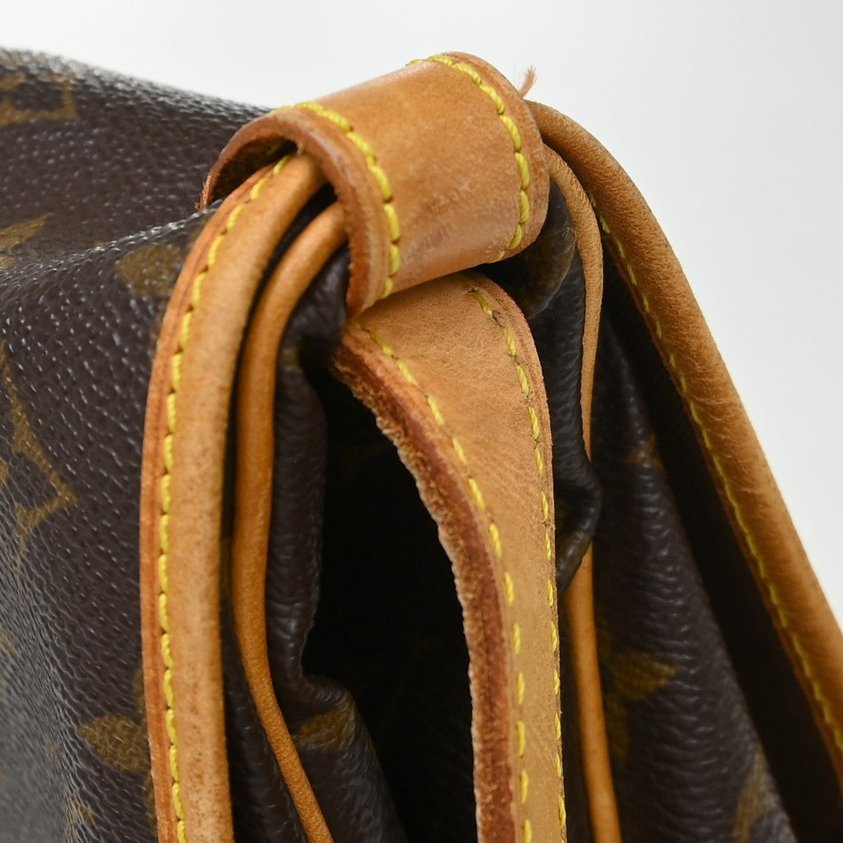 Louis Vuitton Saumur Handbag Monogram Canvas Brown Canvas Shoulder Bag Bag (Pre-Owned)