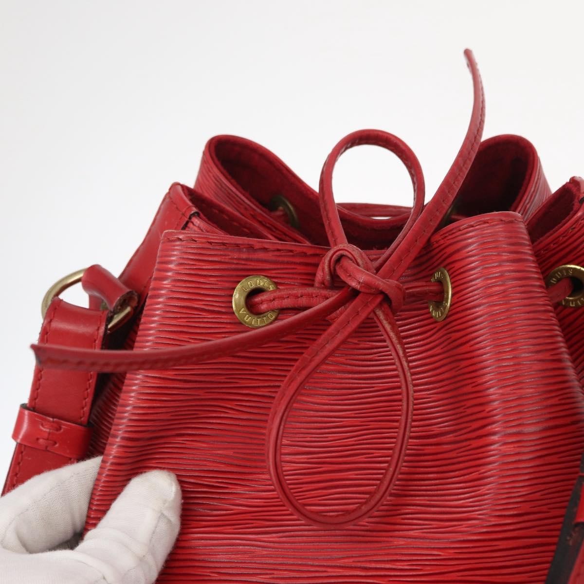 Louis Vuitton Petit Noe Nm Handbag Epi Leather Red Leather Shoulder Bag Bag (Pre-Owned)