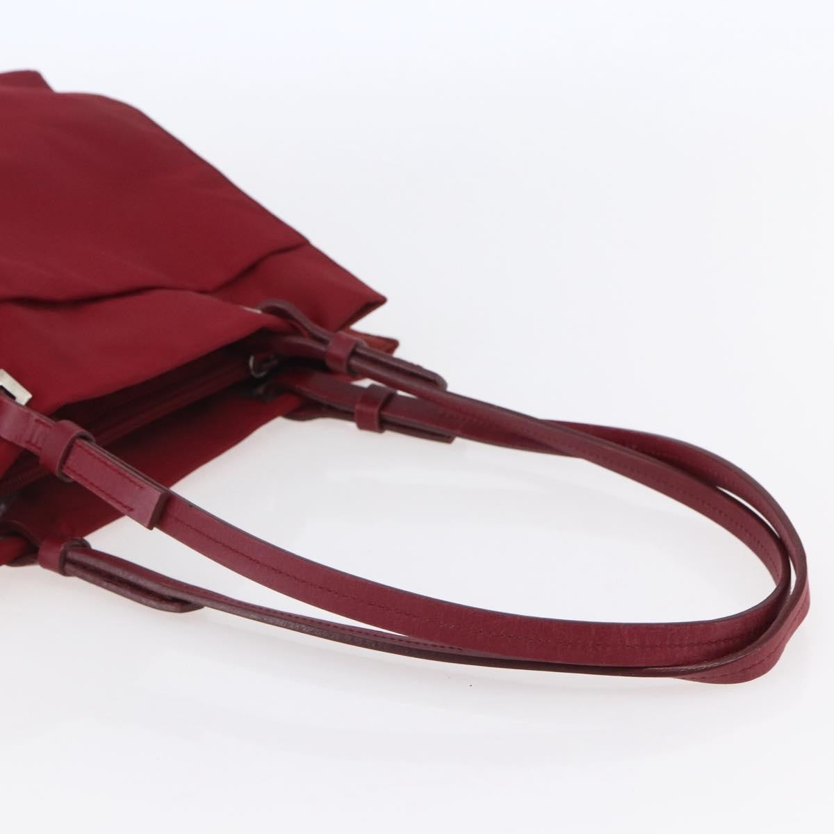 Prada Vintage Tote Tessuto Red Nylon Tote Bag Bag (Pre-Owned)