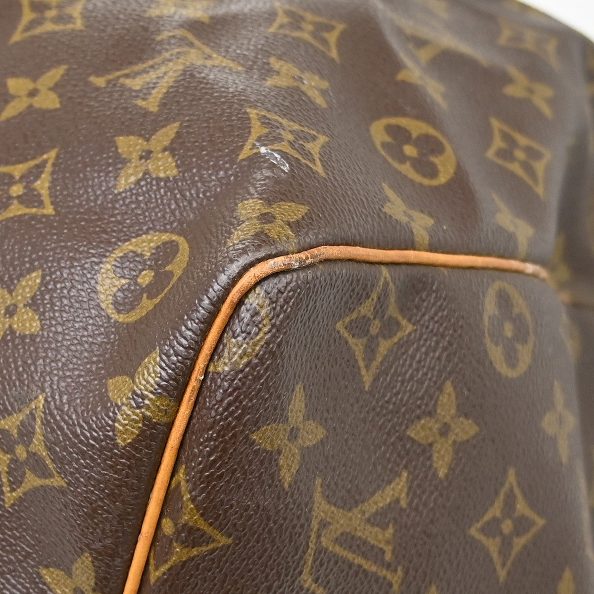 Louis Vuitton Keepall Bag Monogram Canvas Brown Canvas Travel Bag Bag (Pre-Owned)