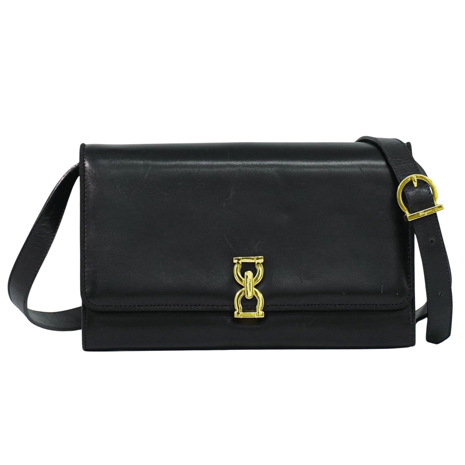 Salvatore Ferragamo Gancini Shoulder Bag Leather Black Leather Shoulder Bag Bag (Pre-Owned)