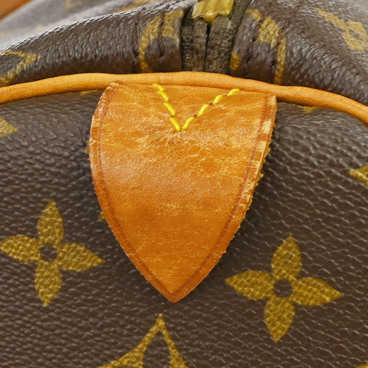 Louis Vuitton Keepall Bag Monogram Canvas Brown Canvas Travel Bag Bag (Pre-Owned)