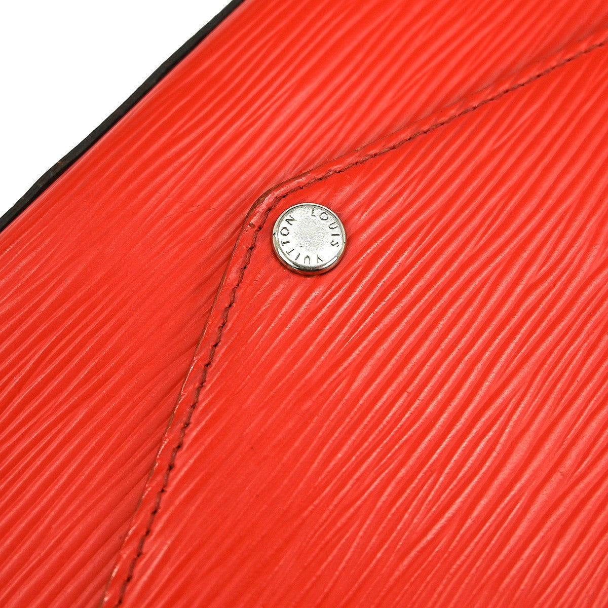 Louis Vuitton Felicie Pochette Epi Leather Red Leather Shoulder Bag Bag (Pre-Owned)