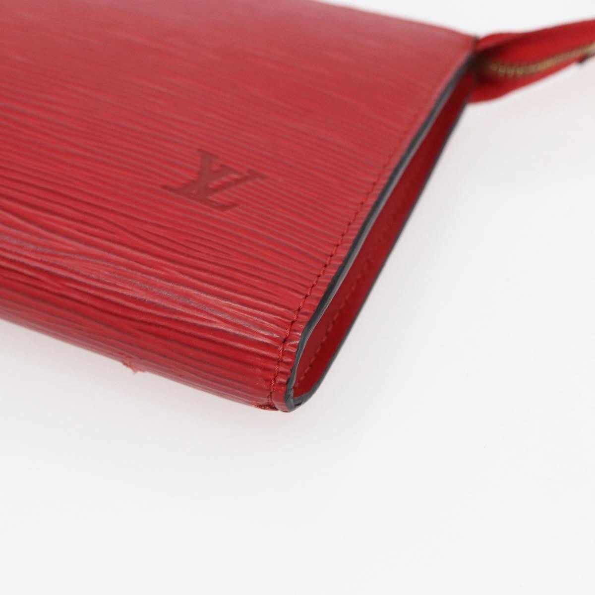 Louis Vuitton Pochette Accessoires Epi Leather Red Leather Clutche & Pouche Bag (Pre-Owned)