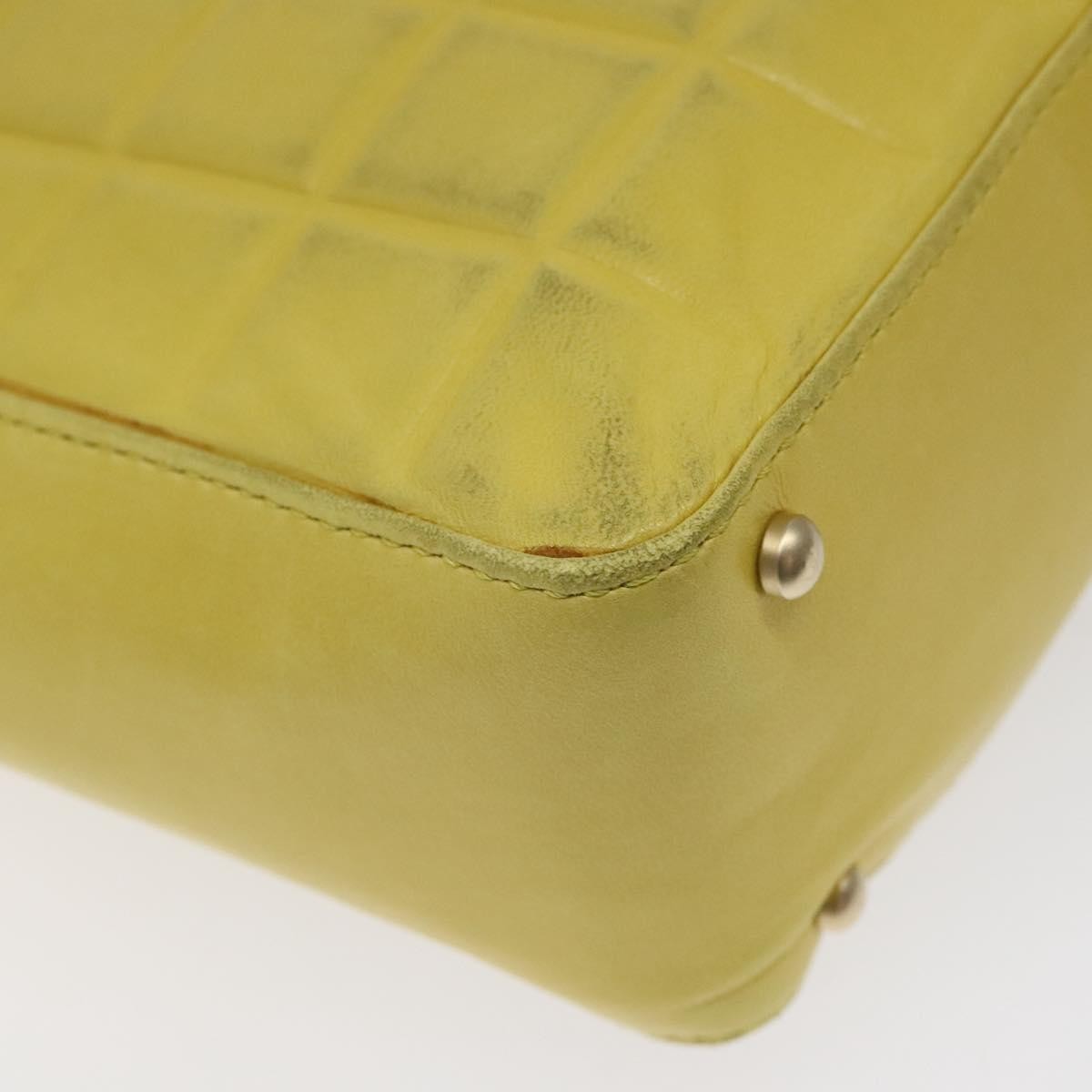 Chanel Chocolate Bar Cc Shoulder Bag Quilted Leather Yellow Leather Shoulder Bag Bag (Pre-Owned)