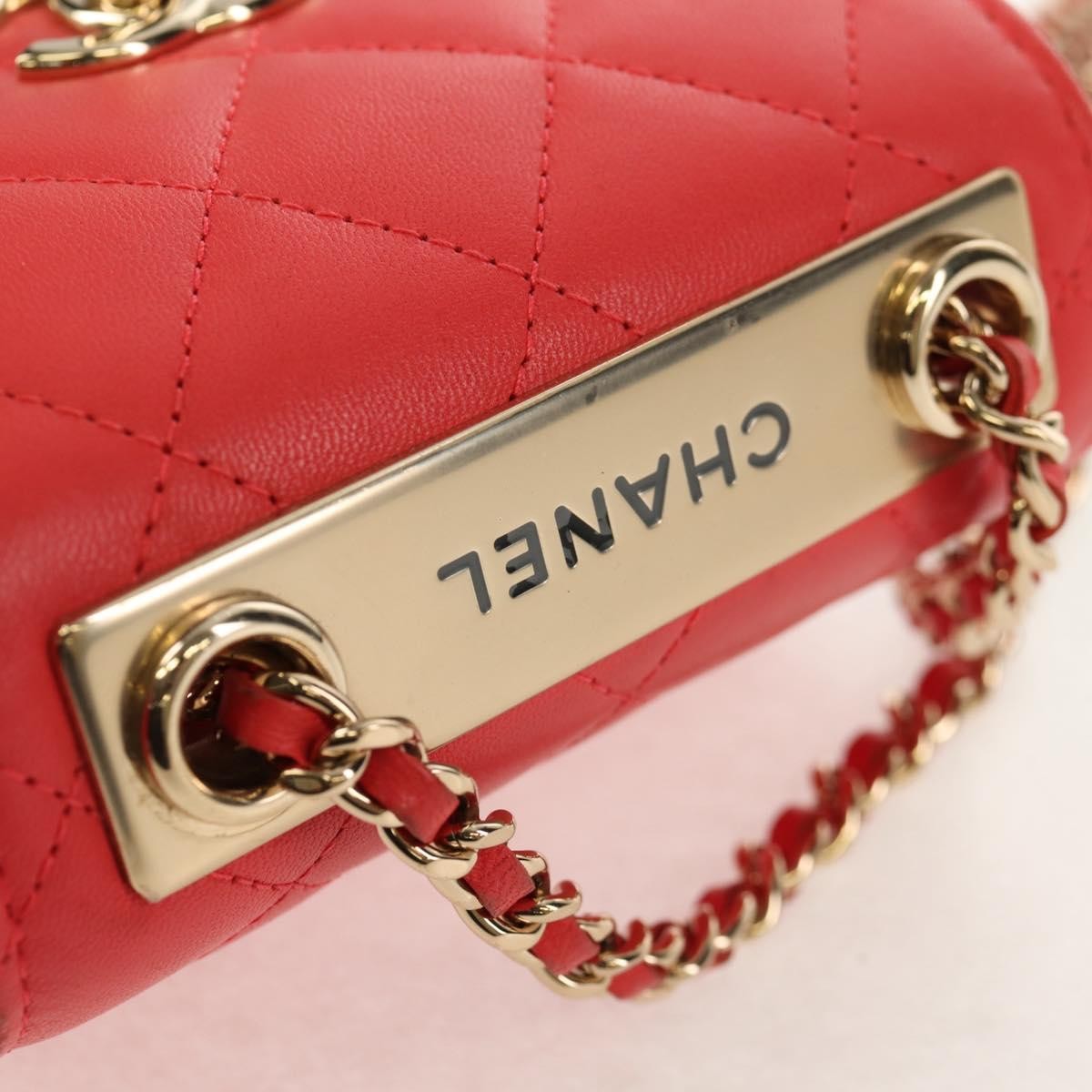 Chanel Trendy Cc Clutch With Chain Quilted Lambskin Red Leather Clutche & Pouche Bag (Pre-Owned)
