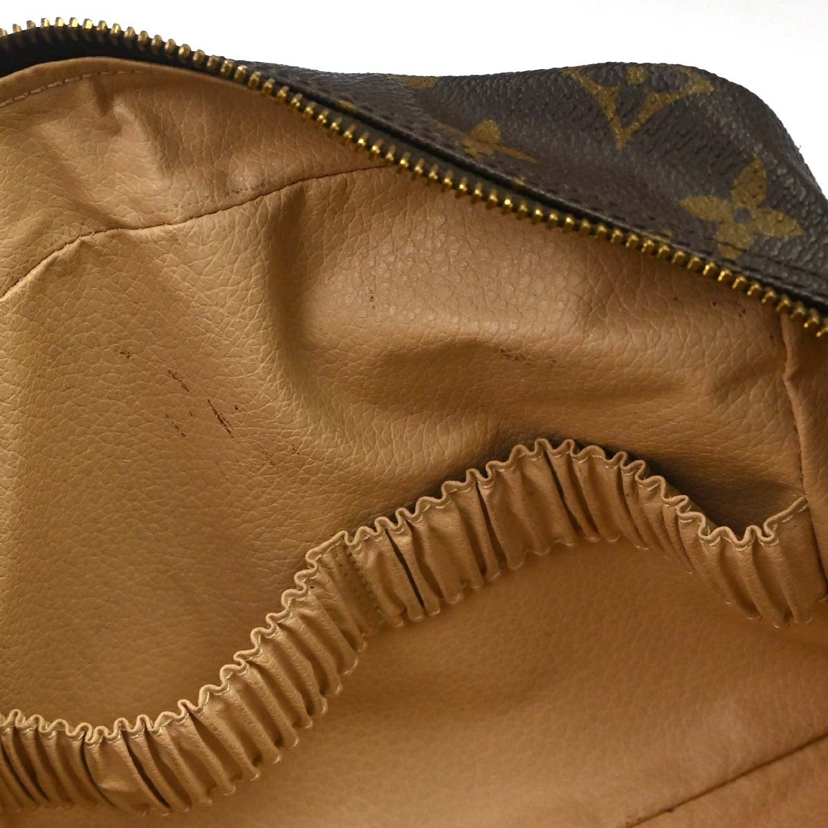 Louis Vuitton Trousse Toiletry Pouch Monogram Canvas Brown Canvas Clutche & Pouche Bag (Pre-Owned)