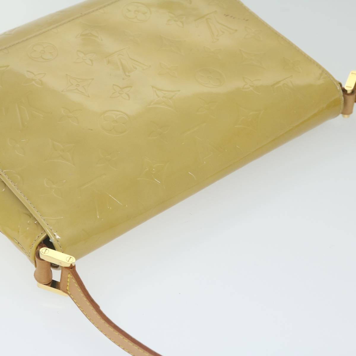 Louis Vuitton Thompson Street Handbag Monogram Vernis Beige Patent_Leather Shoulder Bag Bag (Pre-Owned)