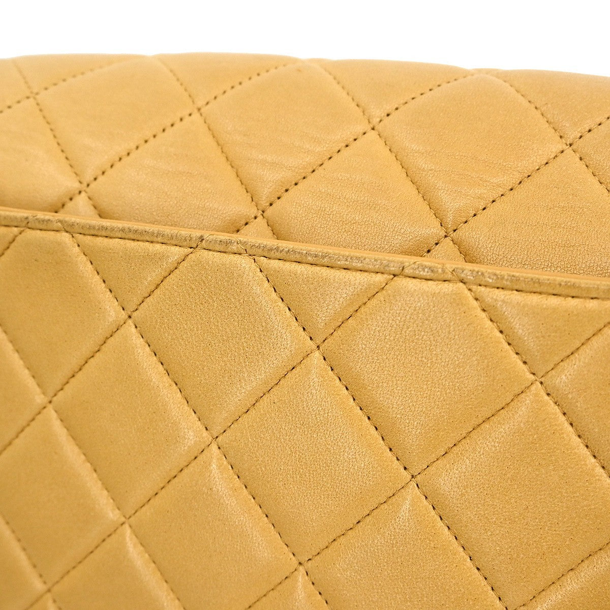 Chanel Vintage Cc Square Flap Shoulder Bag Quilted Lambskin Beige Leather Shoulder Bag Bag (Pre-Owned)