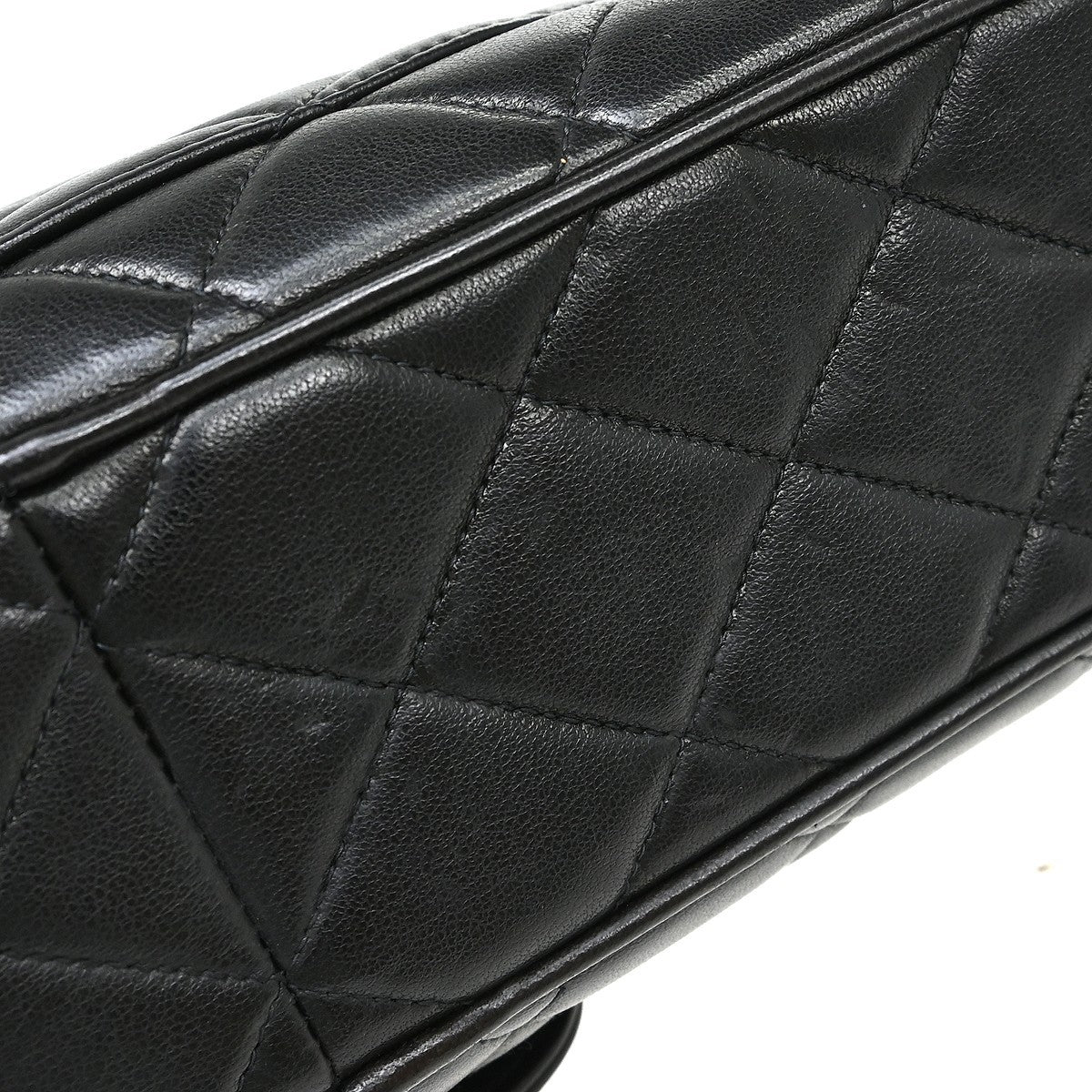 Chanel Vintage Square Classic Single Flap Bag Quilted Lambskin Black Leather Shoulder Bag Bag (Pre-Owned)