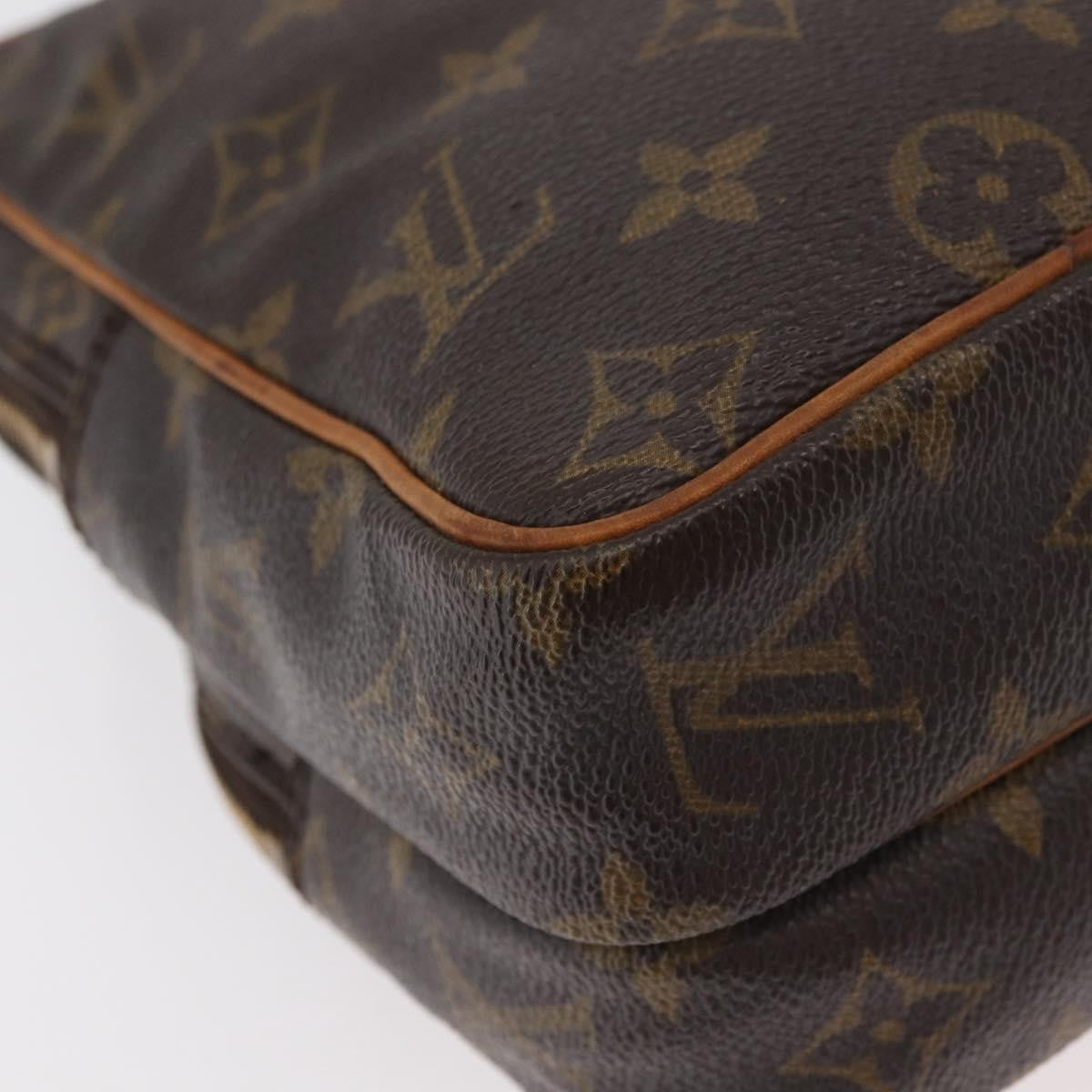 Louis Vuitton Amazone Bag Monogram Canvas Brown Canvas Shoulder Bag Bag (Pre-Owned)