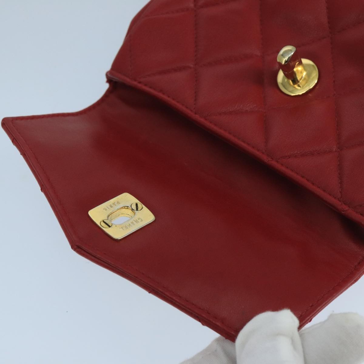 Chanel Vintage Cc Flap Waist Bag Quilted Leather Red Leather Clutche & Pouche Bag (Pre-Owned)