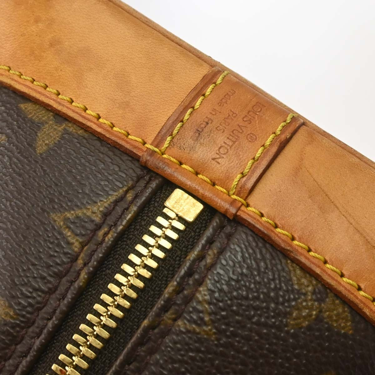 Louis Vuitton Alma Handbag Monogram Canvas Brown Canvas Handbag (Pre-Owned)