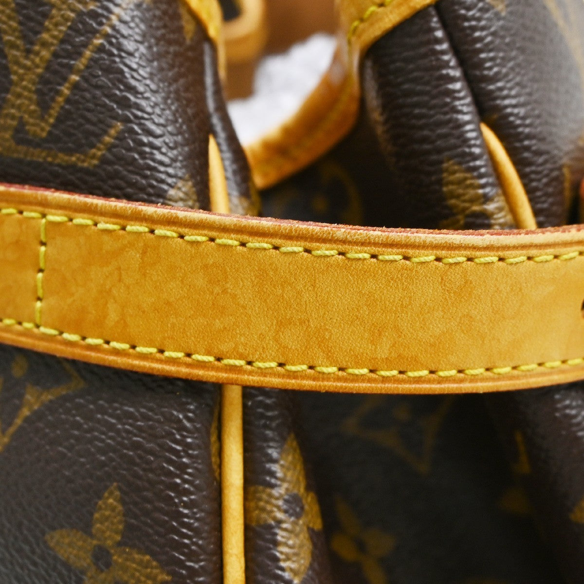 Louis Vuitton Batignolles Handbag Monogram Canvas Brown Canvas Tote Bag Bag (Pre-Owned)