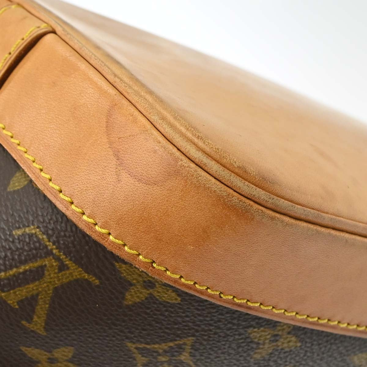 Louis Vuitton Alma Handbag Monogram Canvas Brown Canvas Handbag (Pre-Owned)