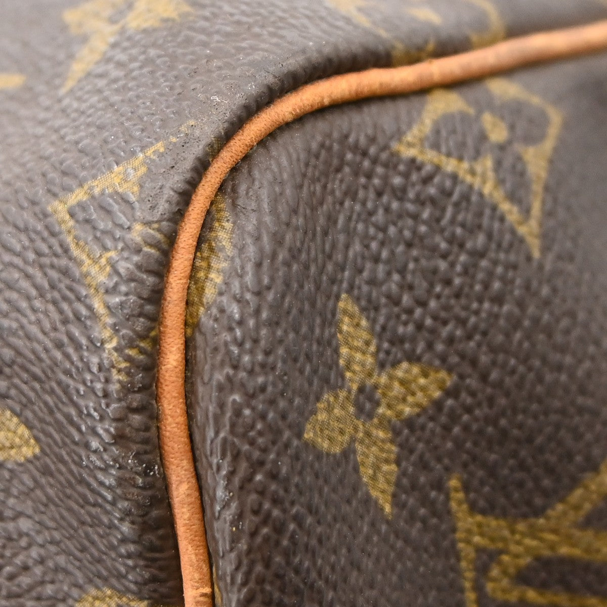 Louis Vuitton Keepall Bag Monogram Canvas Brown Canvas Travel Bag Bag (Pre-Owned)