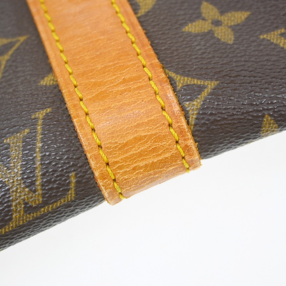 Louis Vuitton Keepall Bag Monogram Canvas Brown Canvas Travel Bag Bag (Pre-Owned)