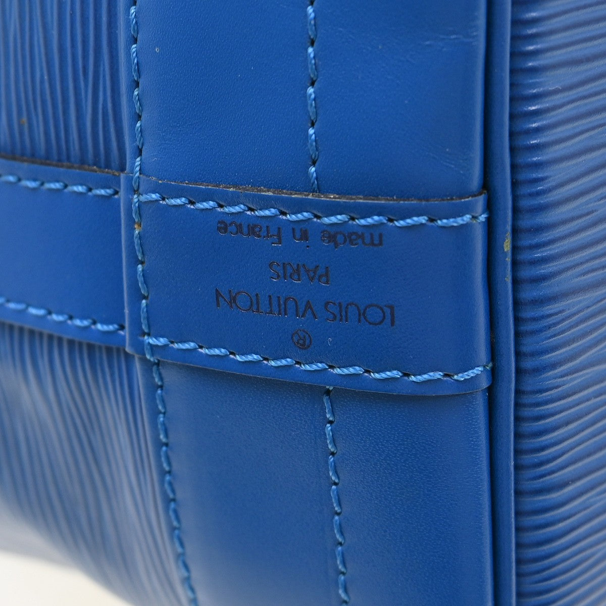Louis Vuitton Noe Handbag Epi Leather Blue Leather Shoulder Bag Bag (Pre-Owned)