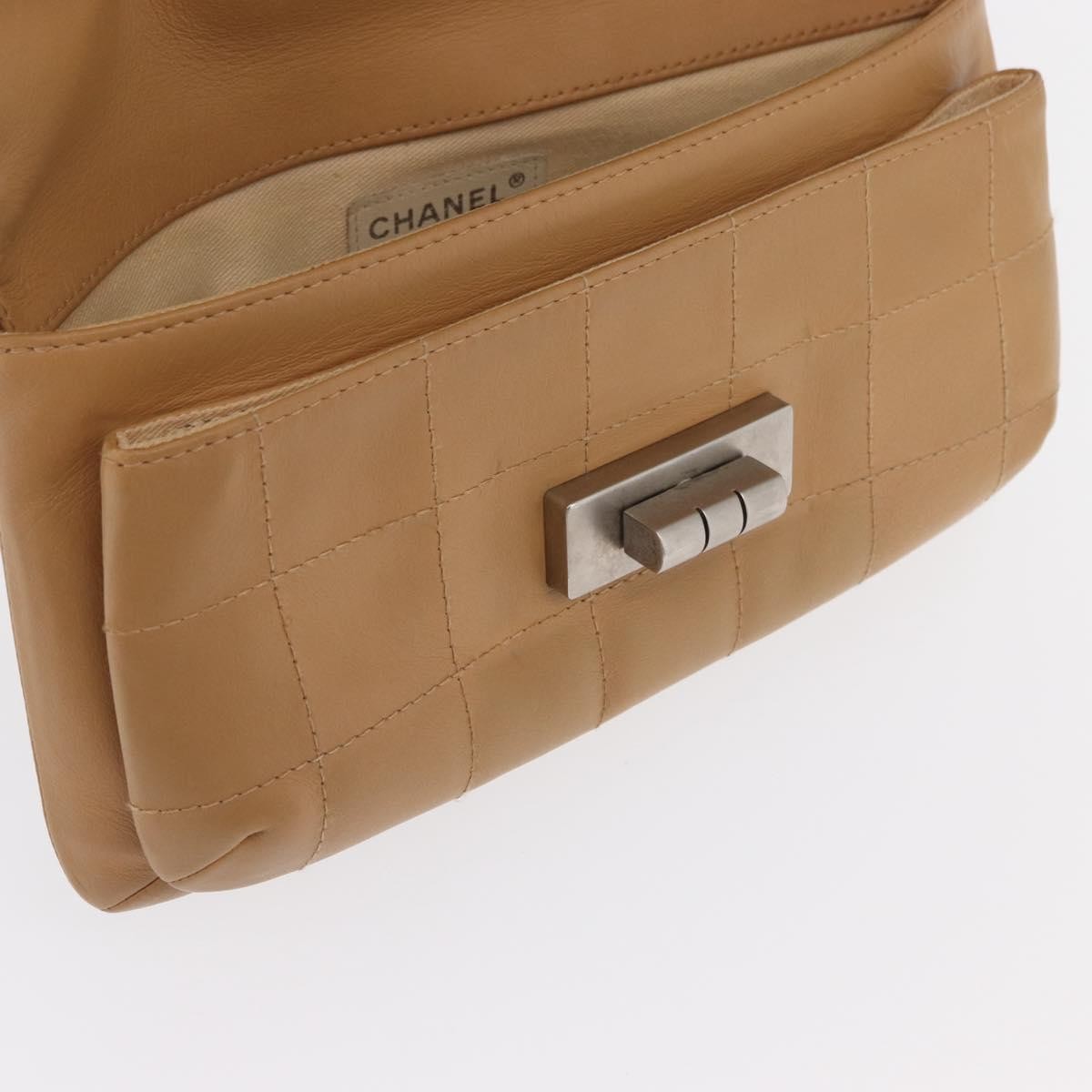 Chanel Giant Mademoiselle Lock Shoulder Bag Quilted Leather Beige Leather Shoulder Bag Bag (Pre-Owned)