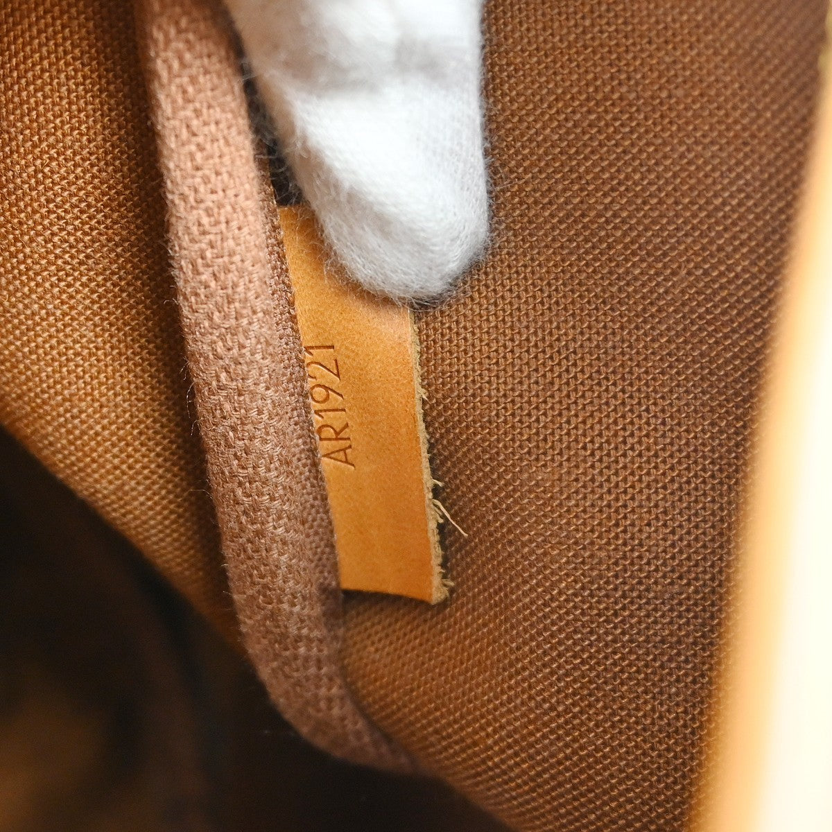 Louis Vuitton Saumur Handbag Monogram Canvas Brown Canvas Shoulder Bag Bag (Pre-Owned)