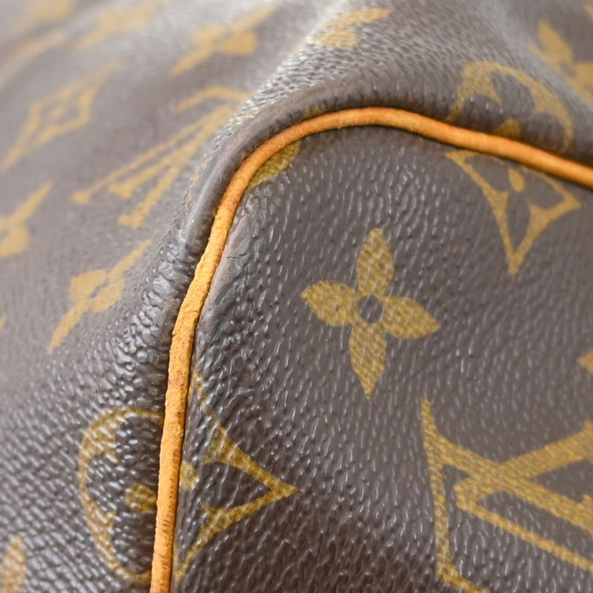 Louis Vuitton Keepall Bag Monogram Canvas Brown Canvas Travel Bag Bag (Pre-Owned)