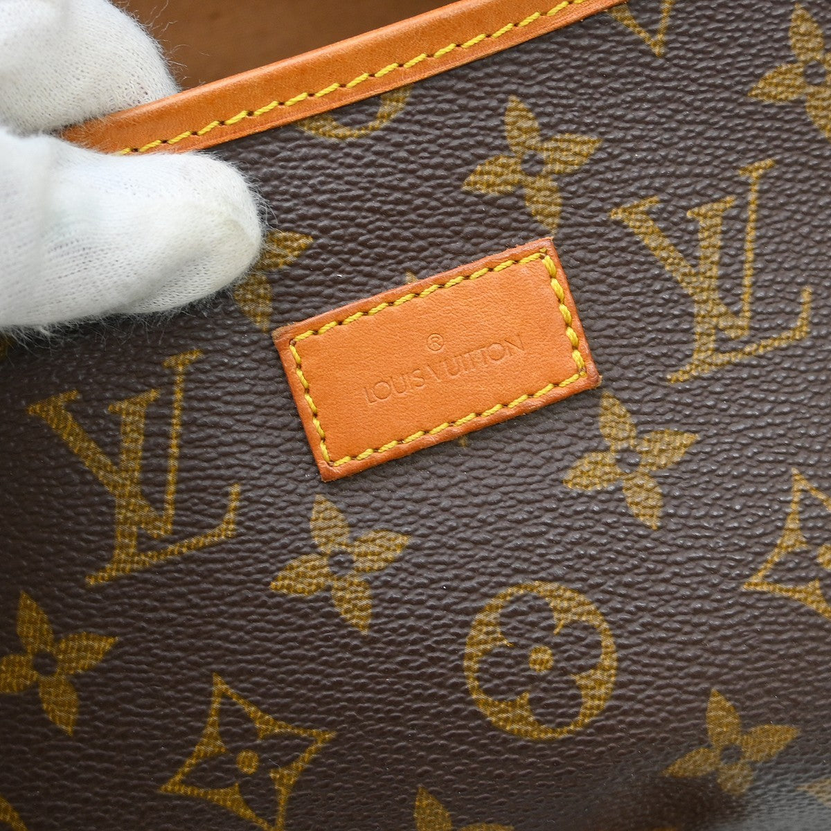 Louis Vuitton Saumur Handbag Monogram Canvas Brown Canvas Shoulder Bag Bag (Pre-Owned)
