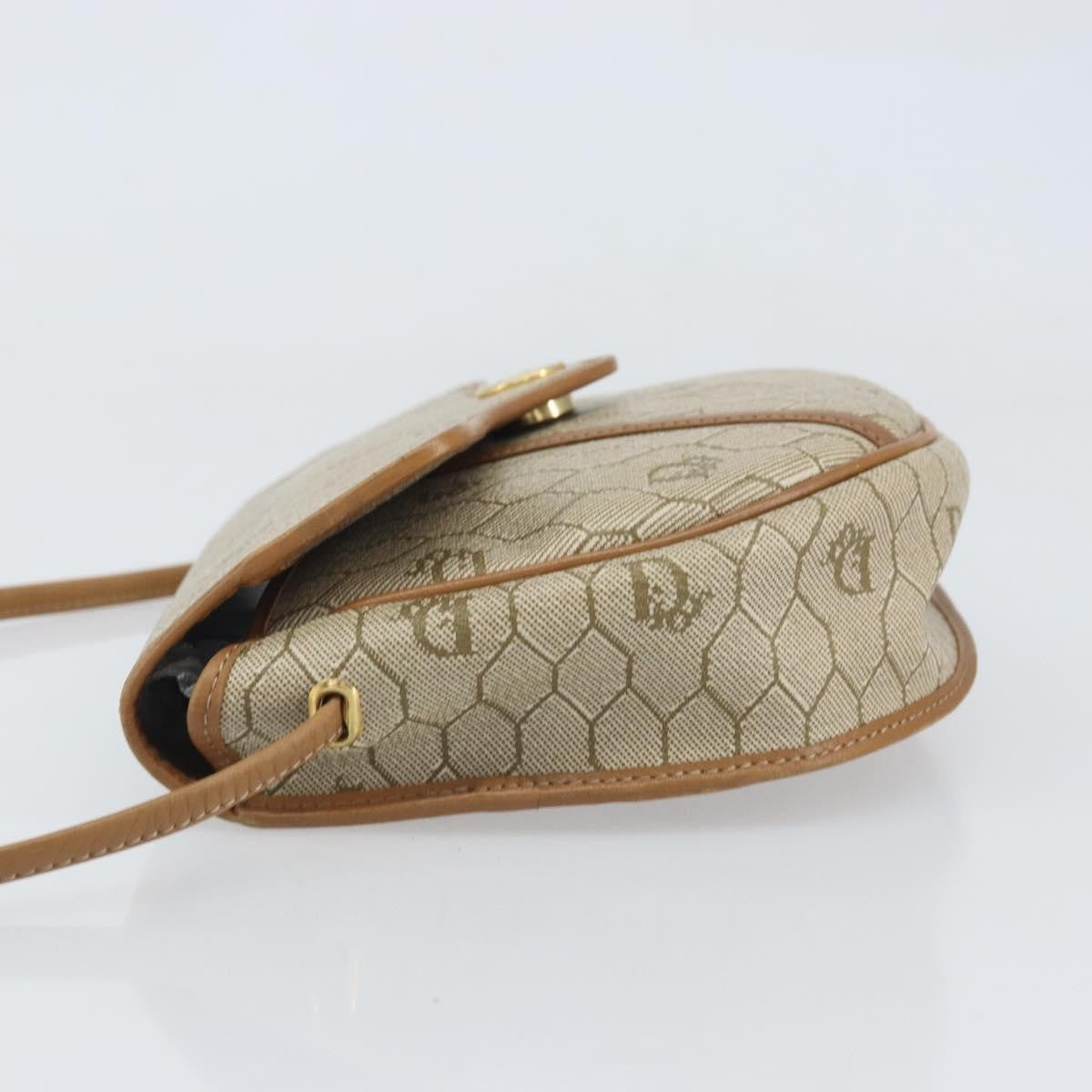 Christian Dior Vintage Honeycomb Shoulder Bag Canvas Beige Canvas Shoulder Bag Bag (Pre-Owned)