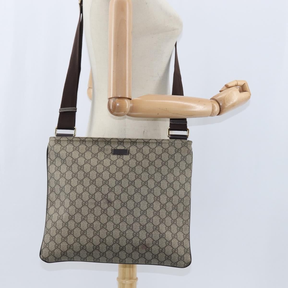Gucci Zip Top Messenger Bag Gg Coated Canvas Beige Canvas Shoulder Bag Bag (Pre-Owned)