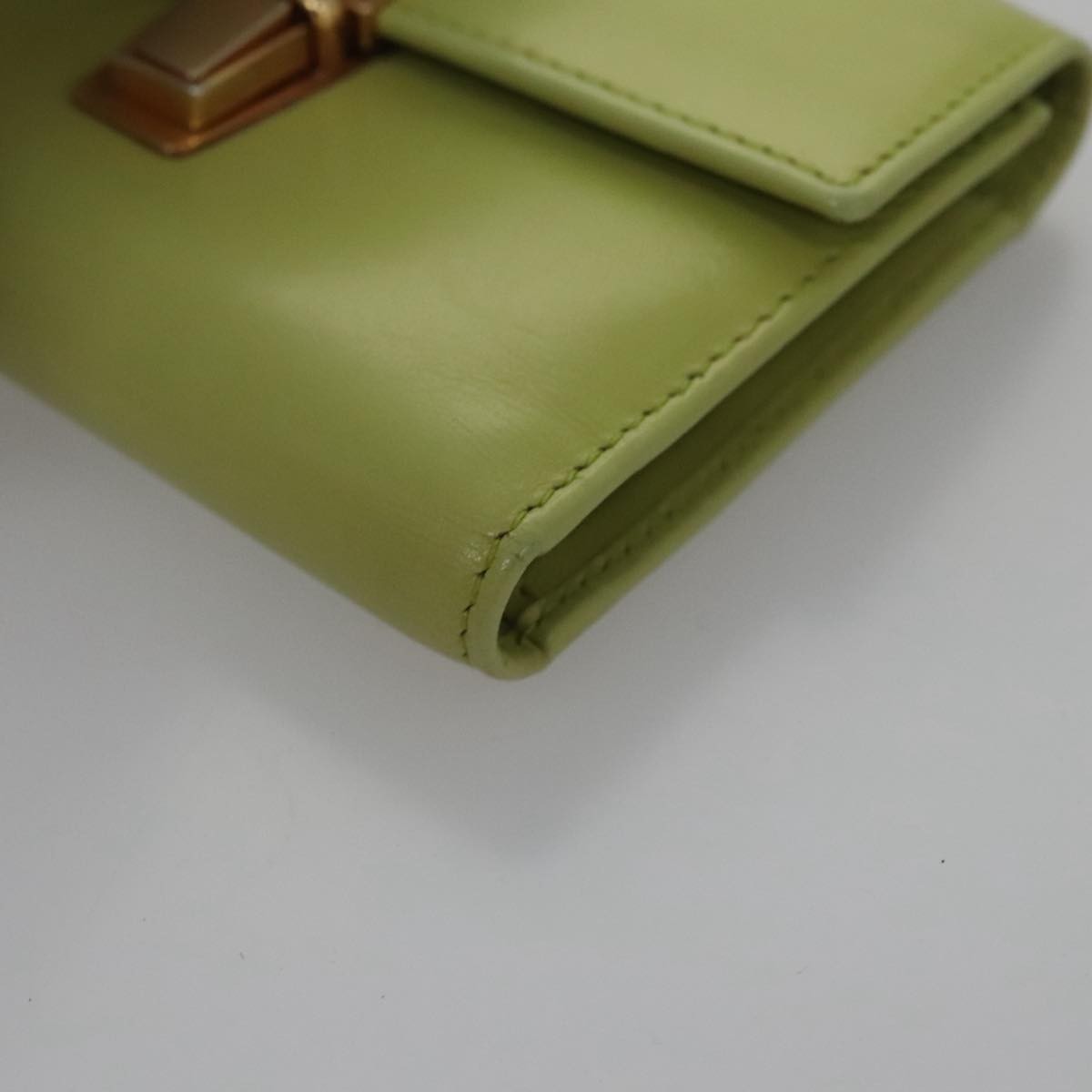 Prada Wallet Green Leather Wallets Accessory (Pre-Owned)