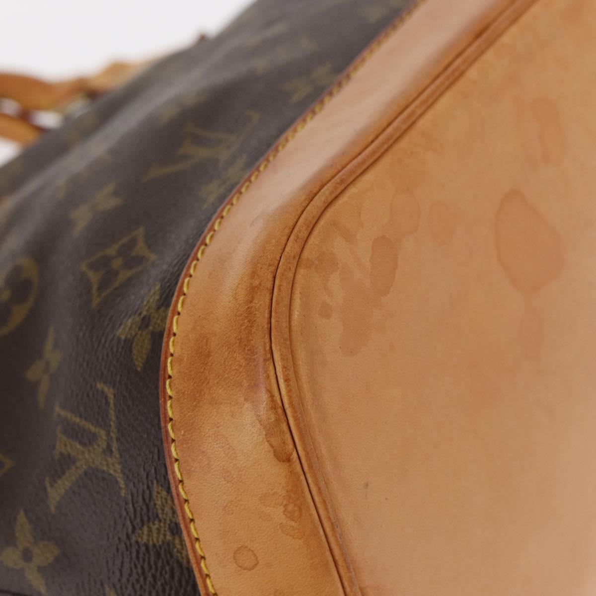Louis Vuitton Alma Handbag Monogram Canvas Brown Canvas Handbag (Pre-Owned)