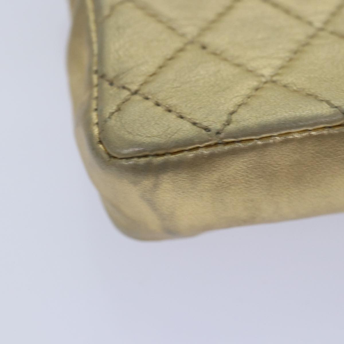 Chanel Vintage Square Cc Flap Bag Quilted Leather Gold Leather Shoulder Bag Bag (Pre-Owned)