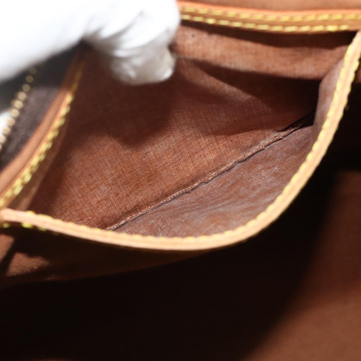 Louis Vuitton Speedy Handbag Monogram Canvas Brown Canvas Handbag (Pre-Owned)