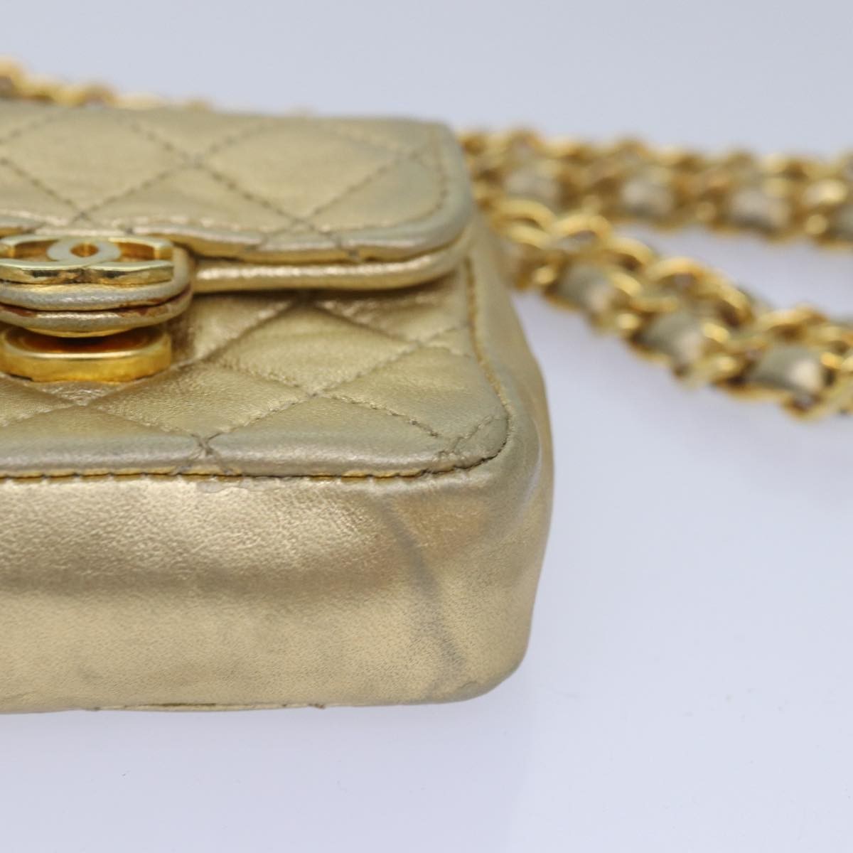 Chanel Vintage Square Cc Flap Bag Quilted Leather Gold Leather Shoulder Bag Bag (Pre-Owned)