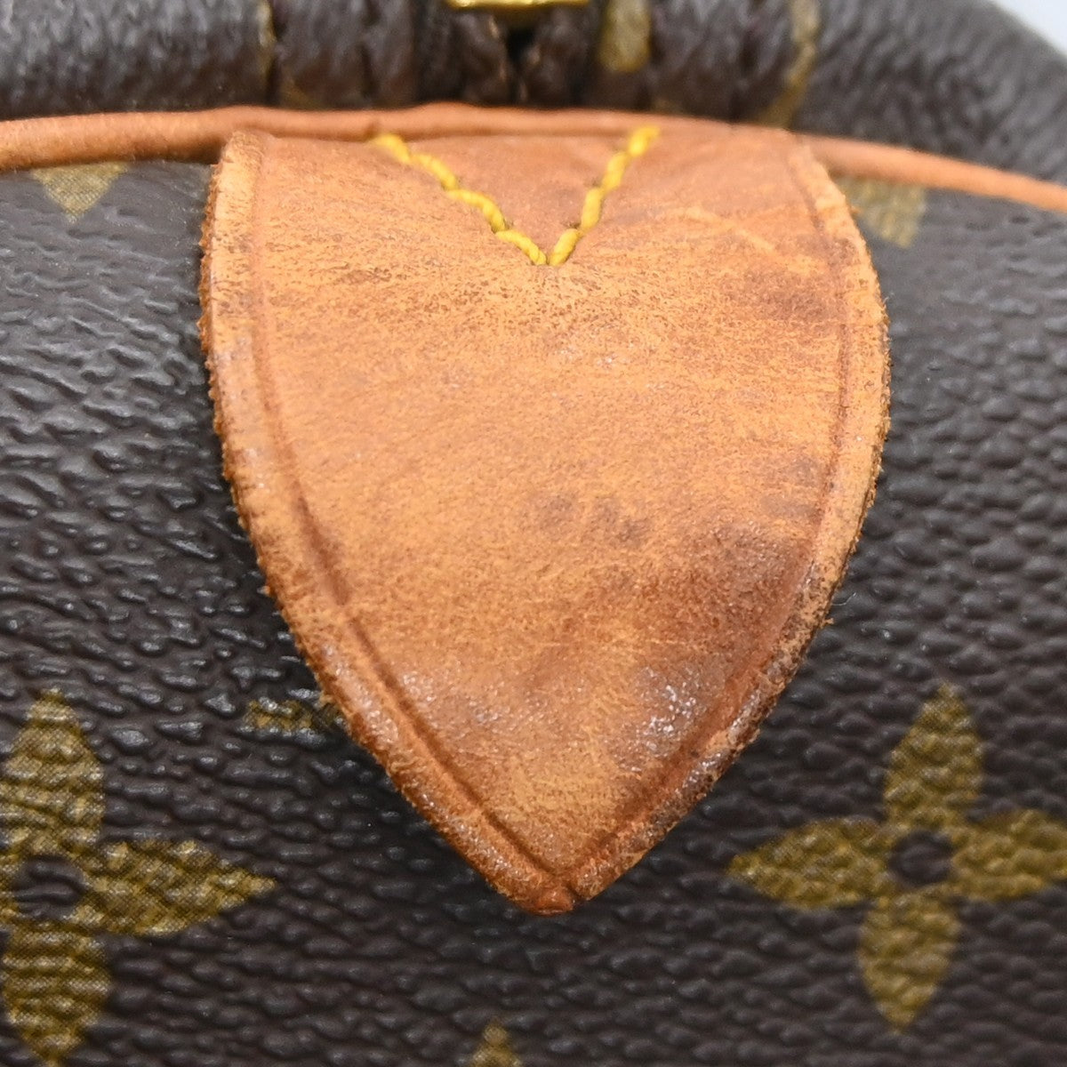 Louis Vuitton Keepall Bag Monogram Canvas Brown Canvas Travel Bag Bag (Pre-Owned)