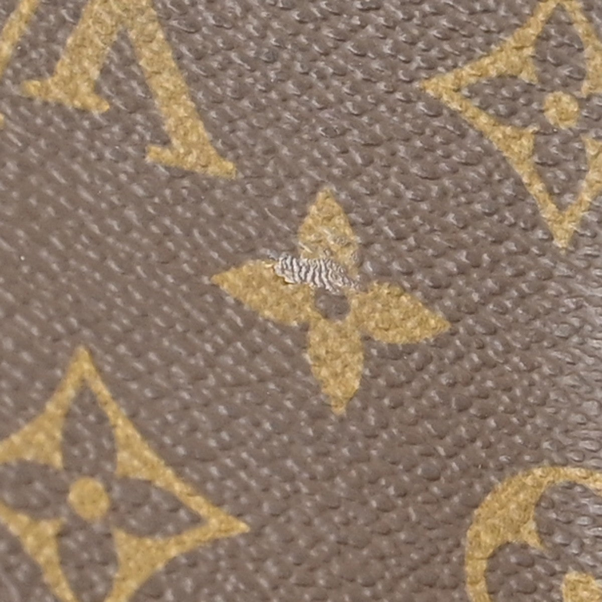 Louis Vuitton Keepall Bag Monogram Canvas Brown Canvas Travel Bag Bag (Pre-Owned)