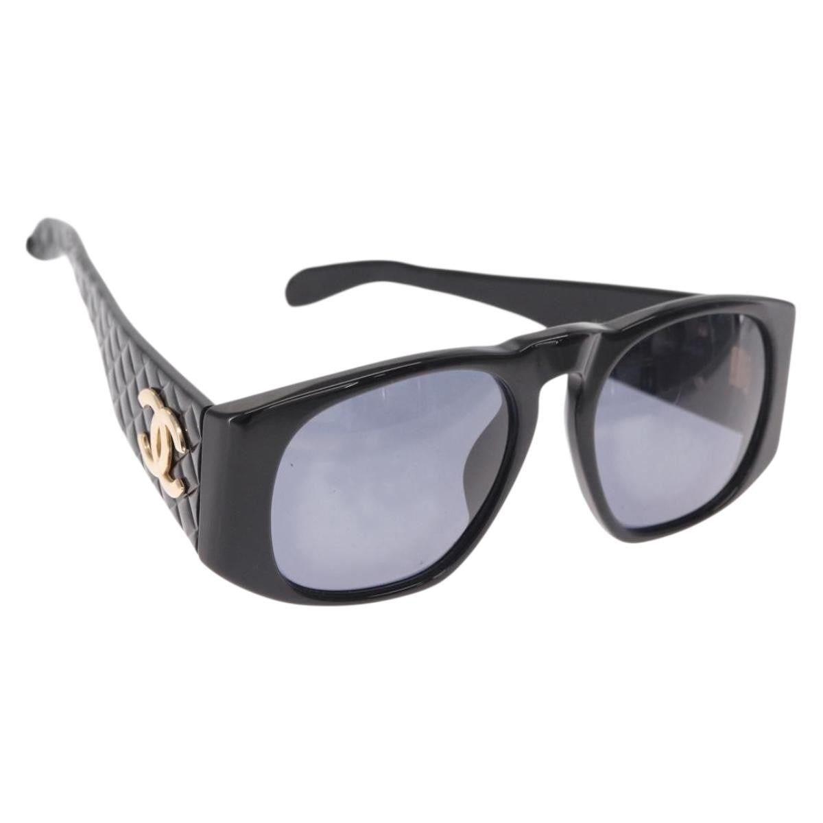 Chanel Logo Cc Sunglasses Plastic Black Plastic Sunglasse Accessory (Pre-Owned)
