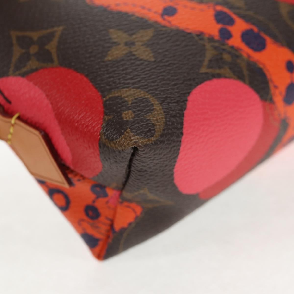 Louis Vuitton Cosmetic Pouch Limited Edition Monogram Jungle Dots Brown Canvas Bag (Pre-Owned)